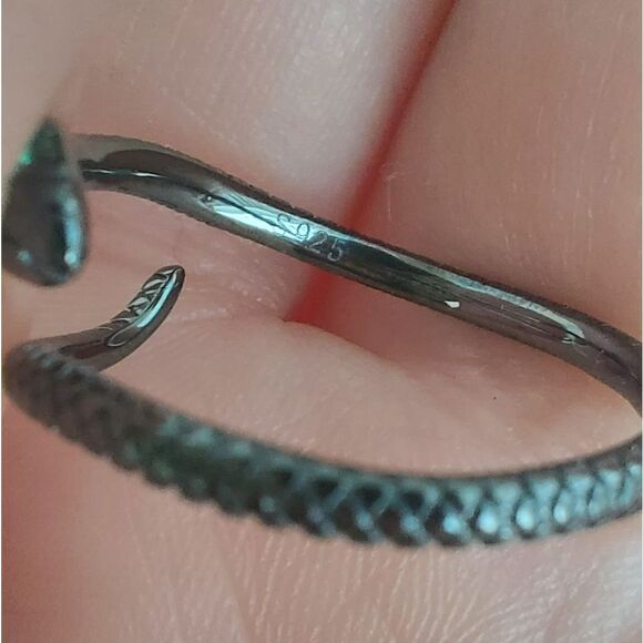 Platinum Plated 925 Sterling Silver Black Snake Ring - Picture 8 of 9